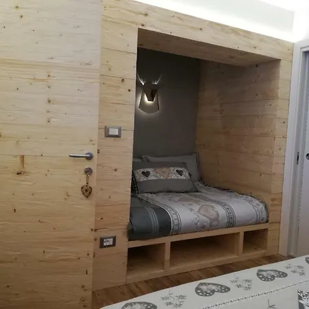 Bed & Breakfast Schlossar Haus *
